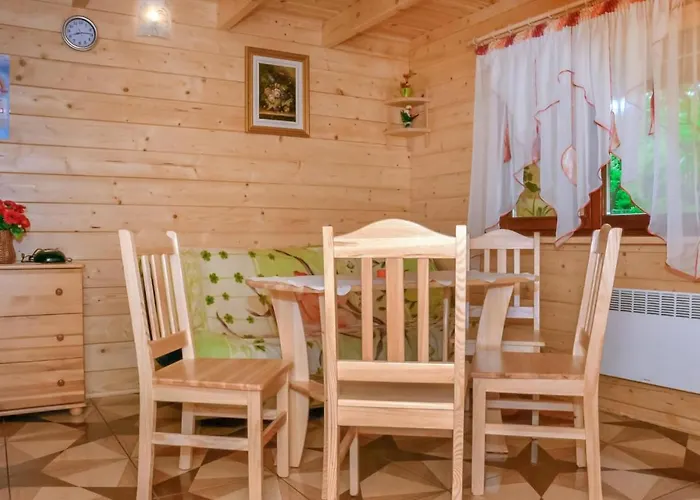 Semesterbostad 2 Bedroom Gorgeous In Sianozety