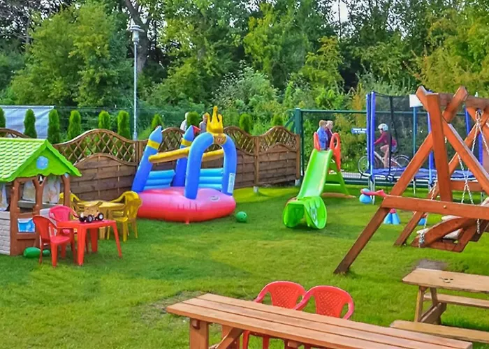 2 Bedroom Gorgeous In Semesterbostad